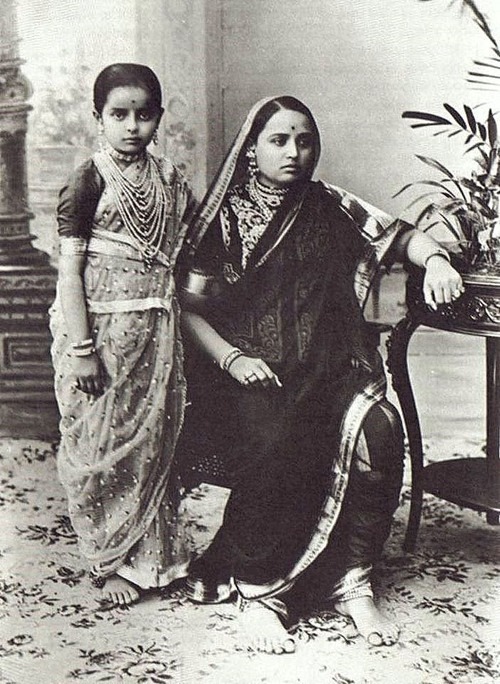 The Beginning of Indian Sari